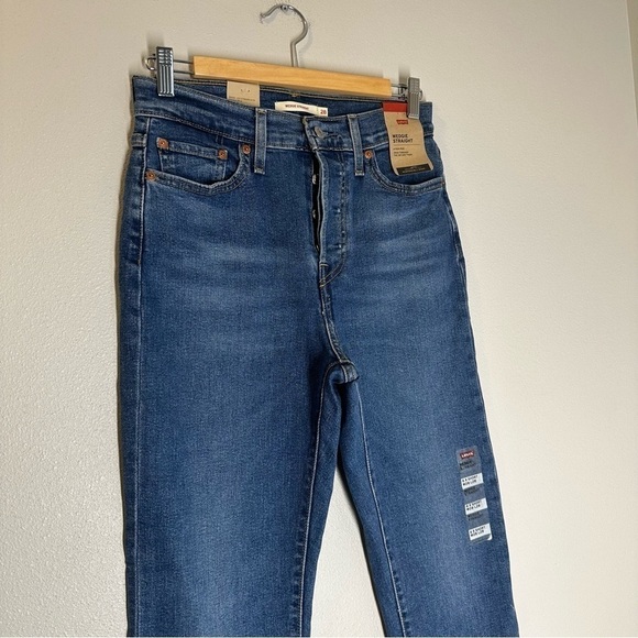 Levi’s Wedgie Straight Jeans High Waisted Button Fly Size 28 Women’s Medium Wash - Picture 5 of 11